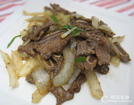 Stir-fried Beef Short Ribs with Black Pepper