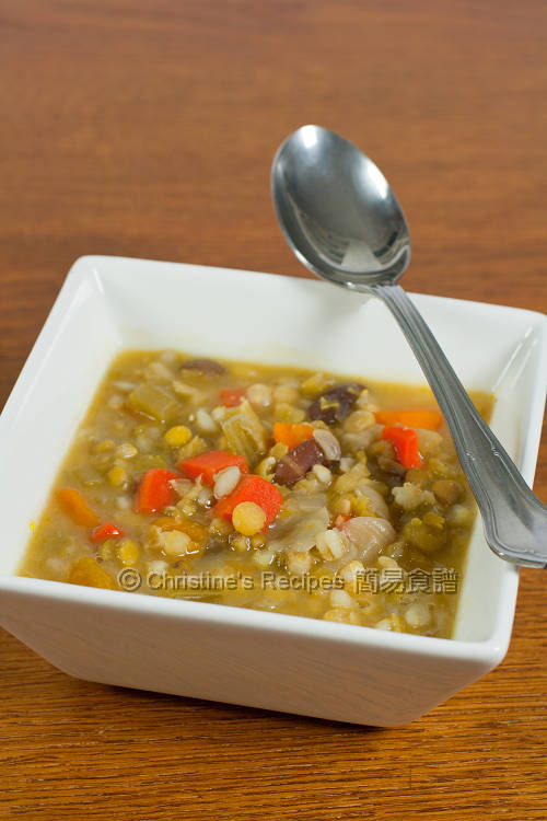 營養雜菜湯【意想不到的好味】Hearty Vegetable Soup | 簡易食譜- 基絲汀: 中西各式家常菜譜