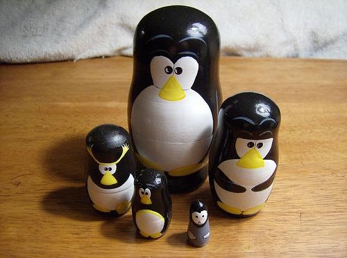 [linux-penguin-matryoshka-dolls[3].jpg]