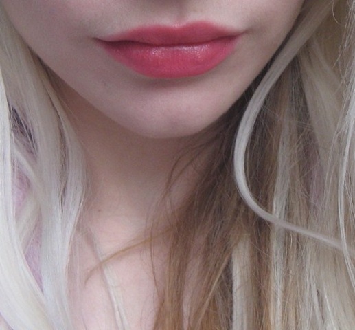 [makeup lips 092[2].jpg]