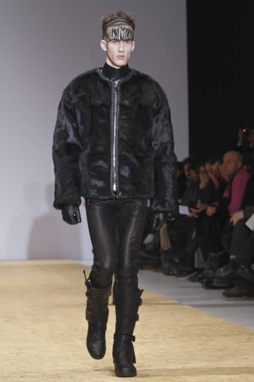 Qasimi Homme Fall-Winter 2011-2012 Show | Homotography