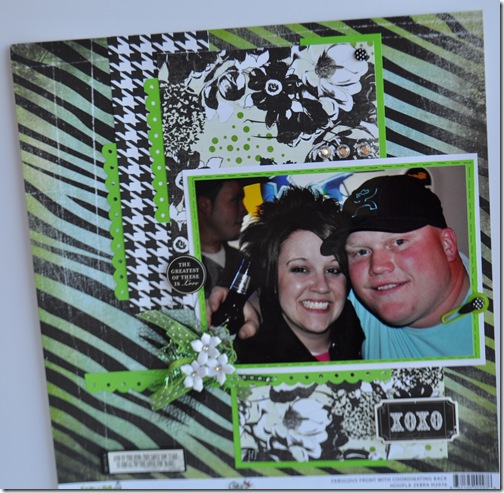 GREEN AND BLACK 12X12 SCRAPBOOKING PAGE