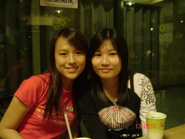 女女