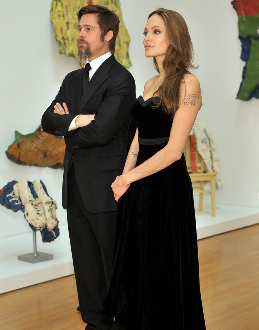[Angelina Jolie e Brad Pitt[4].jpg]