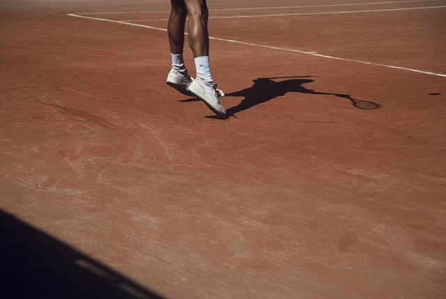 [Jambes Tennis[4].jpg]