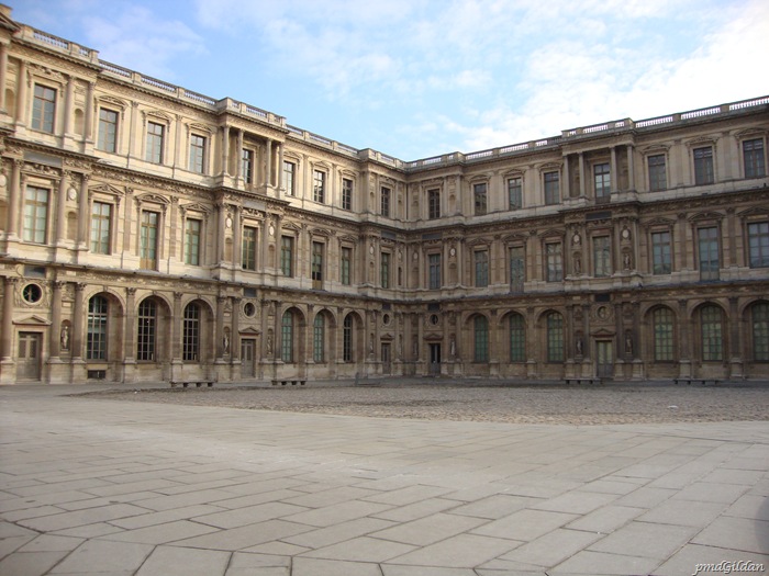 [Cour Carré, Louvre.jpg]