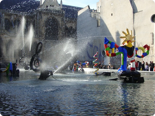 Fontaine Stravinski, Paris. Centre Pompidou.