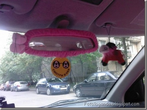 O carro Hello Kitty (6)