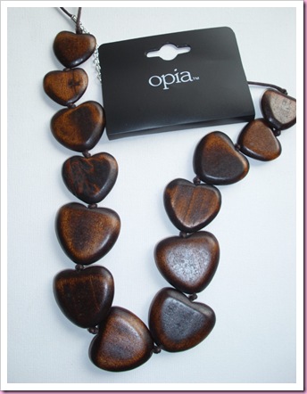 Primark Wooden heart necklace