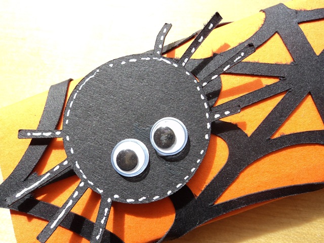 [Halloween Spiders Web Chocolate bar 3[4].jpg]