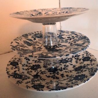 [Old Crock Recycled Cake Stand[10].jpg]