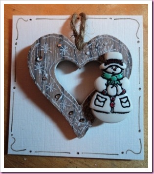Snowman Wooden heart tag 3
