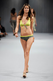 Undercolors Of Benetton, Swinwear Fashion PV 2010