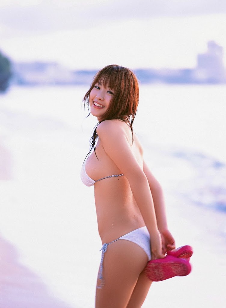Mai Nishida Japanese Gravure Busty Sexy Idol Photos Gallery.jpg