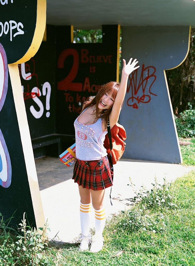Mai Nishida Japanese Gravure Busty Sexy Idol Photos Gallery.jpg