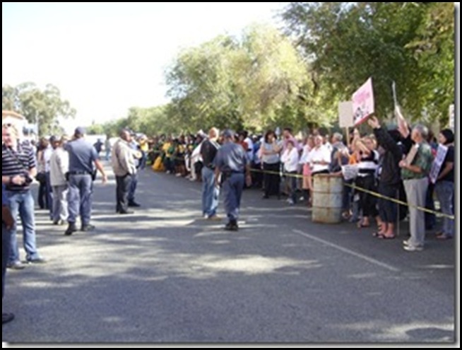 OdendaalsrustFarmersProtestMurdersApril172009_ANC supports murderers