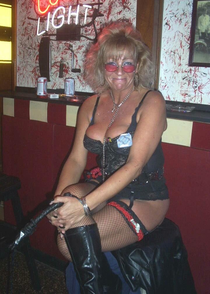 Hot anal sex tantra massage i stockholm AMATÖR PORR FILM MASSAGE NORRTÄLJE