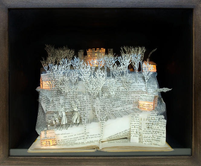 Incredible Book Cut Sculptures by Su Blackwell | Amusing Planet