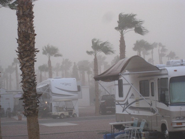 [dust storm  (2)[2].jpg]