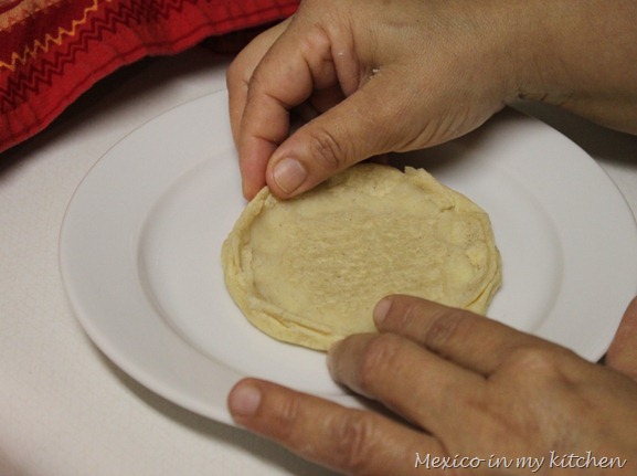 Picadas Veracruz Style | Visit our site to check out the full recipe.