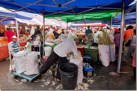 Satok market, kuching 2