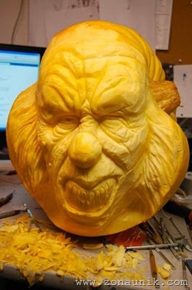 carving-pumpkins-01