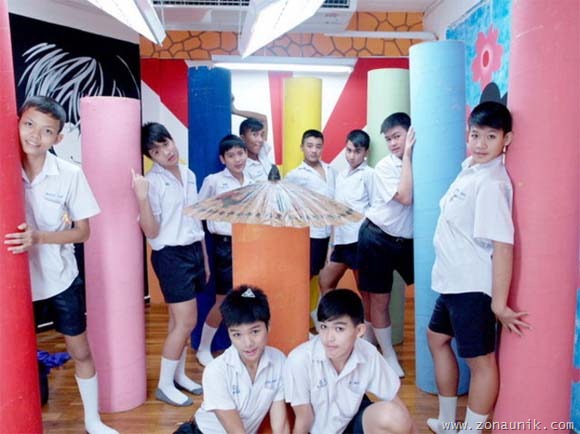 [sekolah-khusus-MAHO-2[3].jpg]