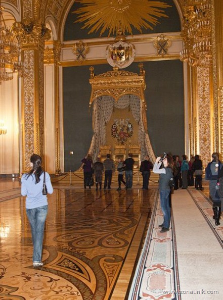 Istana terbesar (7)