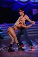 reggaetón- Evangelina Anderson y Facundo Mazei. 3.JPG