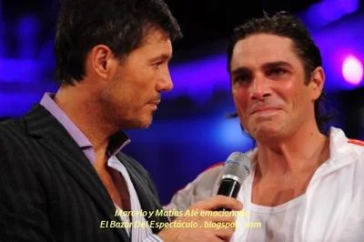 Marcelo y Matías Alé emocionado.JPG