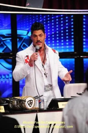 Ricardo Fort Da Explicaciones.jpg