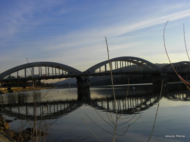 Pont de Neuville sur Saône photo #280
