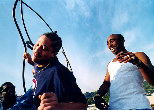 Tupac-Shakur_13.jpg