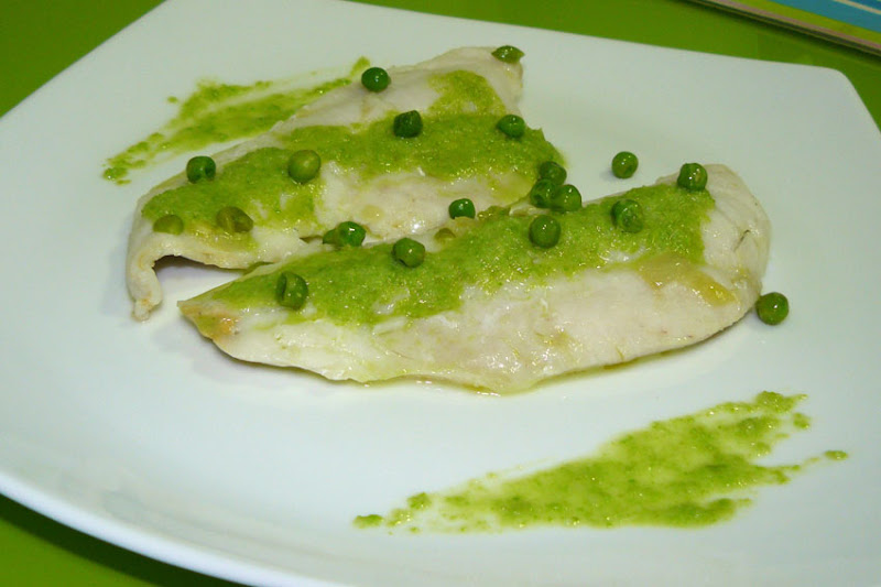Merluza_salsa_verde_guisantes_2.jpg"