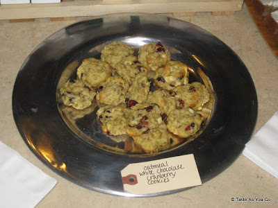Oatmeal-White-Chocolate-Cranberry-Cookies-Provisions-New-York-NY-tasteasyougo.com
