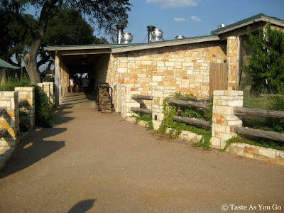 The Salt Lick in Austin, TX - Photo by Taste As You Go
