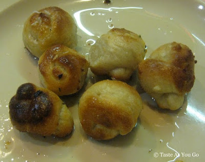 Garlic Knots at Spring Lake Gourmet Pizzeria and Restaurant in Spring Lake, NJ - Photo by Taste As You Go