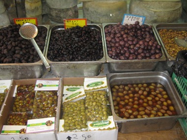 chania market olives