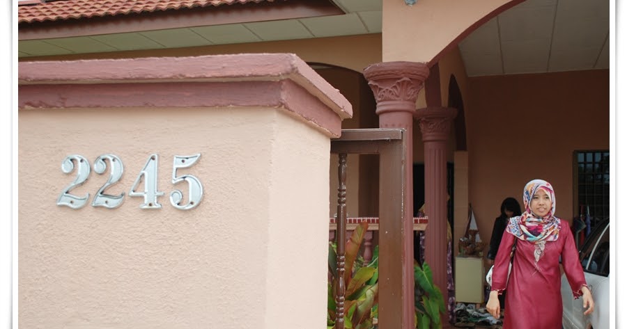 RAYA DI BOTA KIRI: Beraya Rumah Ayahngah Dan