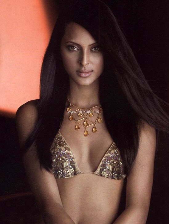 [Monikangana-Dutta-Hot-wallpapers[7].jpg]