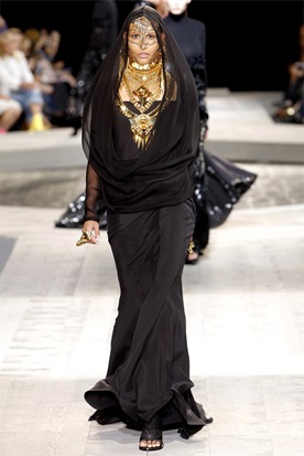Givenchy Haute Couture 01294_00060h-2--2009_07_07_21_44_26_869571_hq_122_450lo