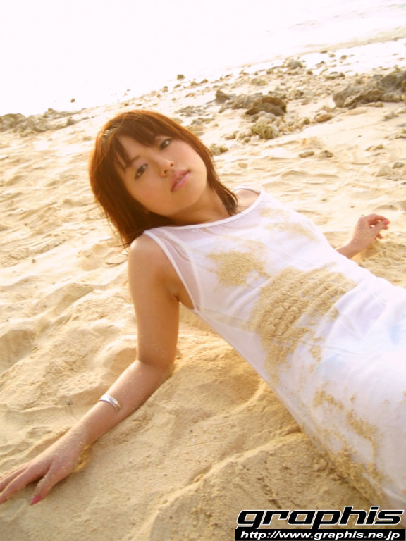 [gra_hitomi027.jpg]
