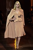 Automne Hiver Haute Couture 2010 - Armani Privé