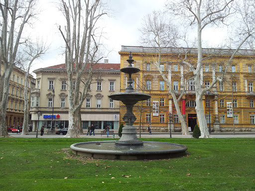 Herman Bolle Fountain