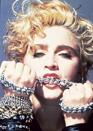 [Madonna[4].jpg]