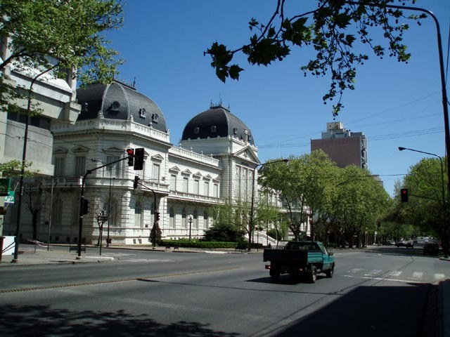 [Suprema Corte Buenos Aires[4].jpg]