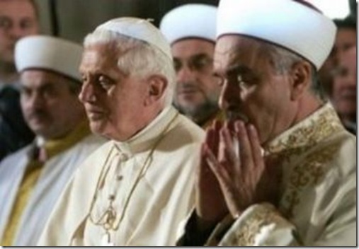 BENEDICTO XVI con musulmanes