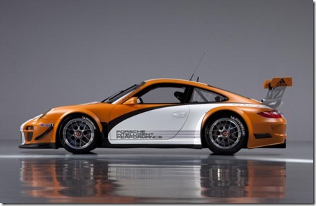 2011-Porsche-911-GT3-R-Hybrid-Side-View
