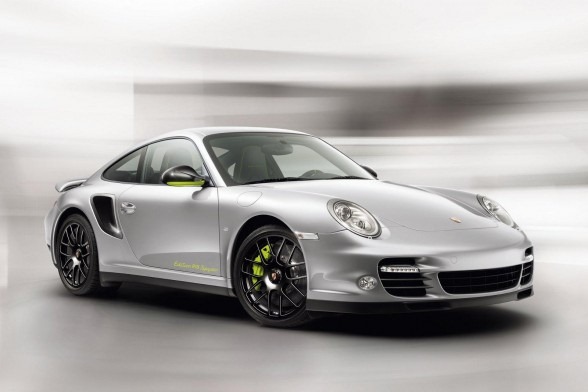 [2011-Porsche-911-Turbo-S-Edition-918-Spyder-Front[3].jpg]
