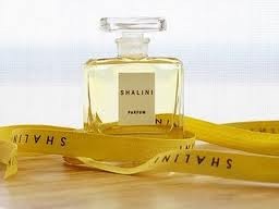 [Shalini Perfume[2].jpg]